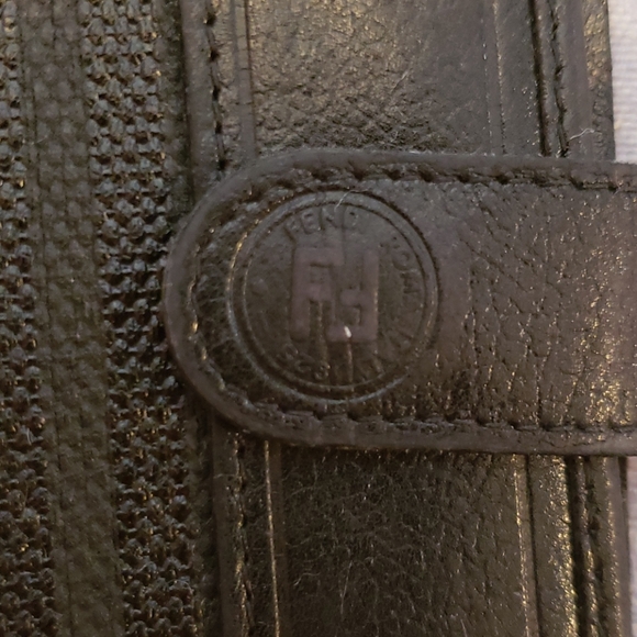 Fendi card holder - Picture 2 of 5
